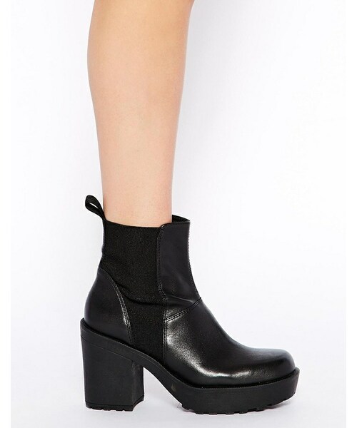 VAGABOND（ヴァガボンド）の「Vagabond Libby Black Leather Chelsea Ankle Boots（ブーツ・レディース・black・US 11/US 10/US 8）」の3枚目の写真