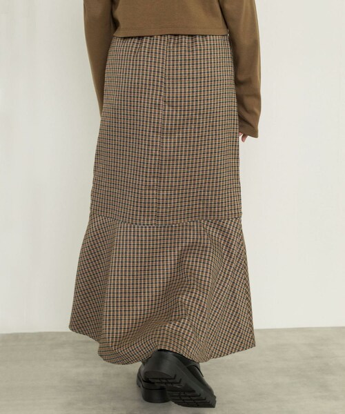 w closet（ダブルクローゼット）の「織りチェックマーメイドスカート（スカート・レディース・サックス/オレンジ/ベージュ/グリーン・FREE）」の19枚目の写真