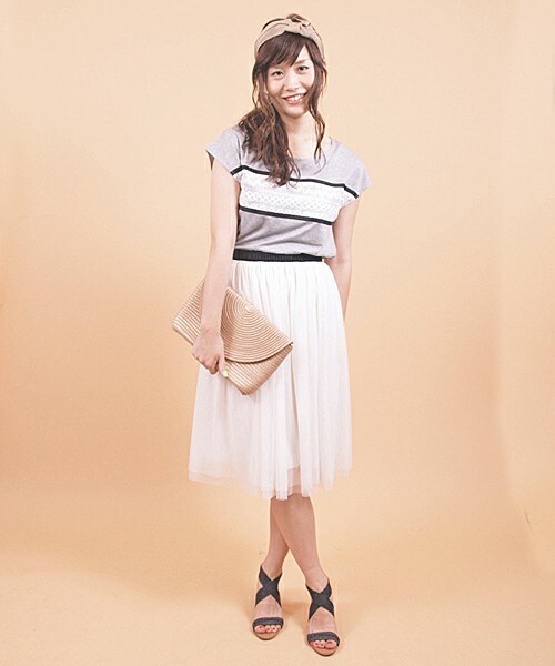 FREDY&GLOSTER(フレディアンドグロスター)の「【non-no掲載】チュールスカート(スカート・レディース・オフホワイト/ネイビー/ベビーピンク/ブラック/カーキ/ピンクベージュ/ライトグレー・38)」の17枚目の写真