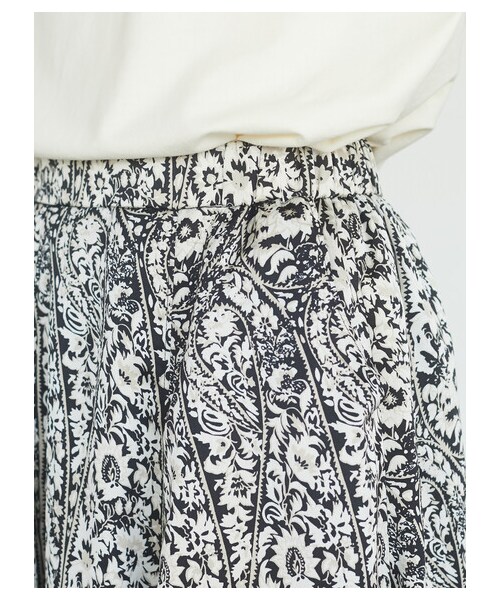 Green　Parks（グリーンパークス）の「・furry rate ペイズリーマーメイドスカート（スカート・ブラック/ベージュ・F）」の9枚目の写真