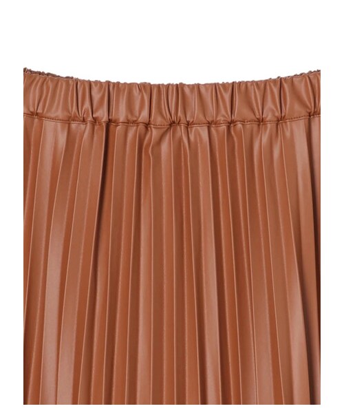 earth music&ecology（アースミュージックアンドエコロジー）の「フェイクレザープリーツスカート（スカート・ブラック/ライトブラウン・F）」の15枚目の写真