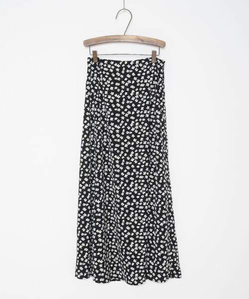 Crisp yours（クリスプユアーズ）の「フロートフレアスカート[y2k200]（スカート・レディース・ブラック/ホワイト・FREE）」の4枚目の写真