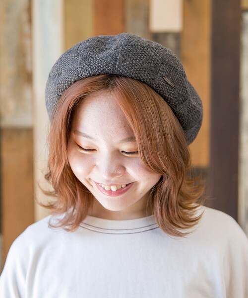 無(ム)の「RASSEL CHECK BERET【ラッセルチェックベレー】(ハンチング/ベレー帽・レディース・パープル/ブラック/グレー/ホワイト/ダークブラウン/ダークグレー/ワインレッド/ネイビー・FREE)」の5枚目の写真
