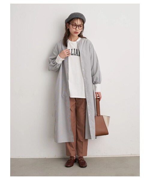 earth music&ecology(アースミュージックアンドエコロジー)の「バンドカラーシャツワンピース(ワンピース/ドレス・オフホワイト/ベージュ/ストライプブルー/ストライプグレー・F)」の15枚目の写真