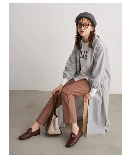 earth music&ecology(アースミュージックアンドエコロジー)の「バンドカラーシャツワンピース(ワンピース/ドレス・オフホワイト/ベージュ/ストライプブルー/ストライプグレー・F)」の1枚目の写真