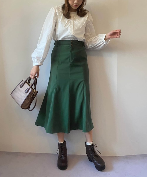 OLIVE des OLIVE（オリーブデオリーブ）の「バックレースアップマーメイドスカート（スカート・レディース・ピンク/グリーン/ブラウン/ブラック/ブルー/ダークブラウン・FREE）」の3枚目の写真