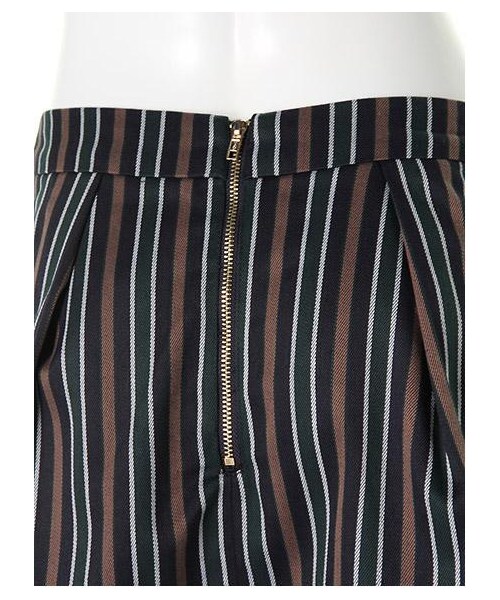 muse muse(ミューズミューズ)の「ストライプアンブレラショートパンツ(パンツ・レディース・グリーン/レッド・M)」の9枚目の写真