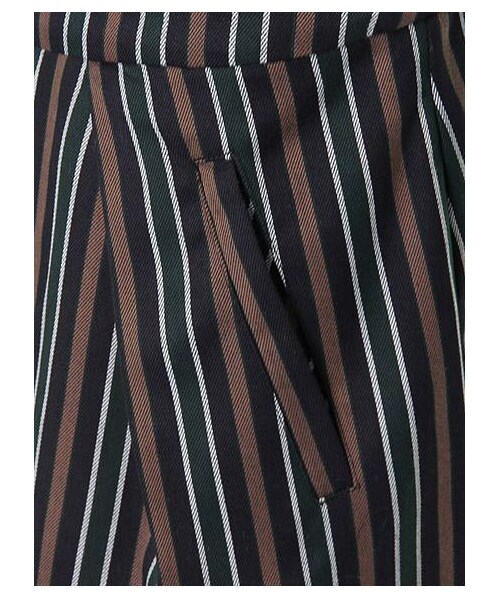 muse muse(ミューズミューズ)の「ストライプアンブレラショートパンツ(パンツ・レディース・グリーン/レッド・M)」の8枚目の写真