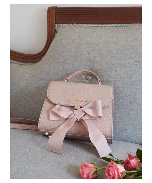 明日まで限定値下げ！Maison de FLEUR クロコレディショルダーバッグ メゾン ド フルール Maison de FLEUR クロコレディショルダーバッグ