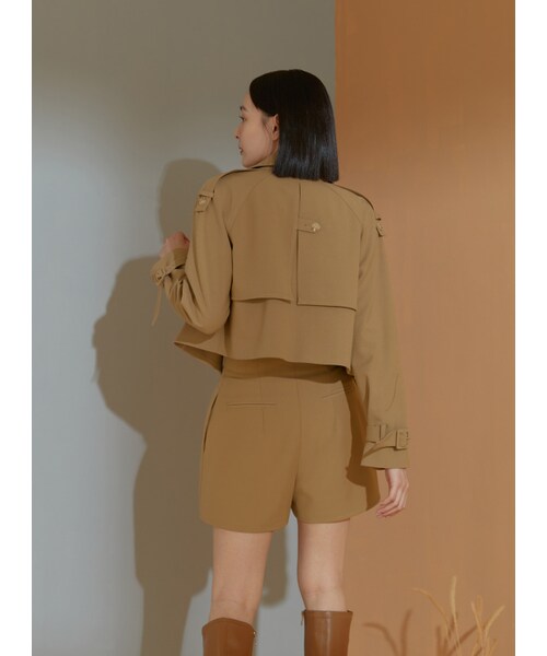 Marjorie（マージョリー）の「Refine，釦飾翻領短風衣外套（ジャケット/アウター・レディース・卡其）」の6枚目の写真