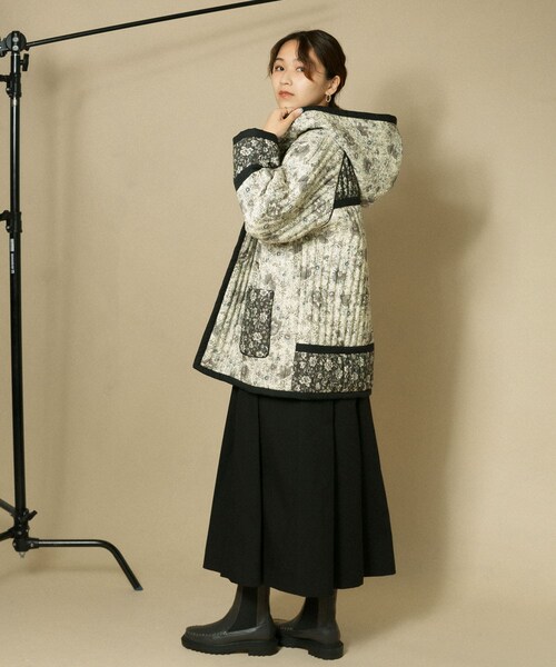 KBF(ケイビーエフ)の「印花絎縫連帽外套(ジャケット/アウター・レディース・淺藍色/黑色・one)」の15枚目の写真