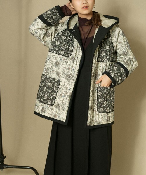 KBF(ケイビーエフ)の「印花絎縫連帽外套(ジャケット/アウター・レディース・淺藍色/黑色・one)」の10枚目の写真