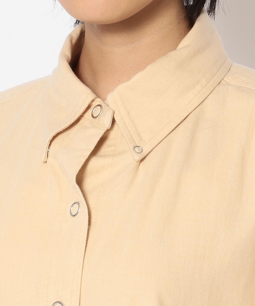 RUMBLE RED（ランブルレッド）の「RUMBLE RED(ランブルレッド) Denim Big Shirts（トップス・BEIGE/BLUE/BORDER・F）」の4枚目の写真