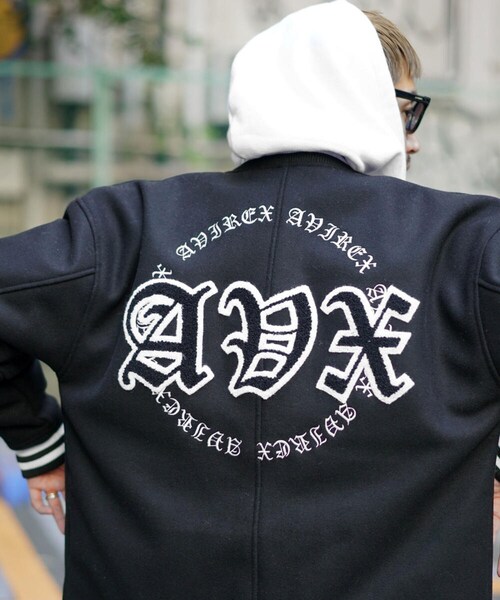 AVIREX（アヴィレックス）の「【直営店限定】スタジアムジャケット/STADIUM JACKET AVX（ジャケット/アウター・メンズ・BLACK・M, L）」の3枚目の写真