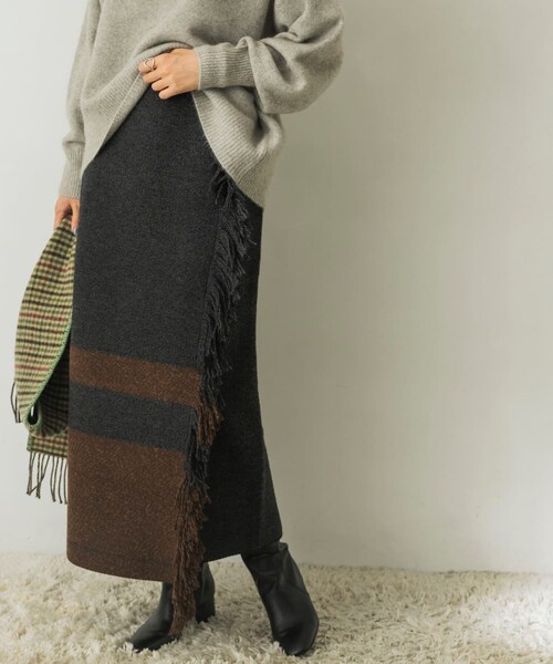 ADAWAS(アダワズ)の「ADAWAS FRINGED SKIRT(その他・レディース・CHARCOAL・FREE)」の1枚目の写真