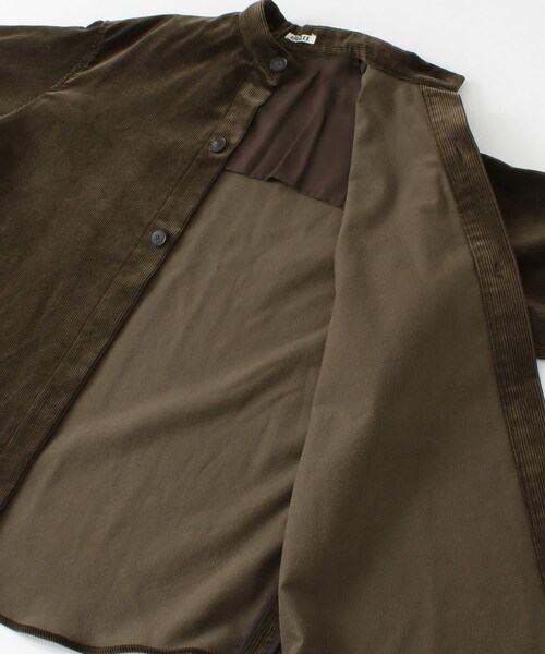 AURALEE(オーラリー)の「AURALEE WASHED SHANKAR CORDUROY SHIRTS(その他・レディース・LIGHTPINK/DARKBROWN・1)」の7枚目の写真