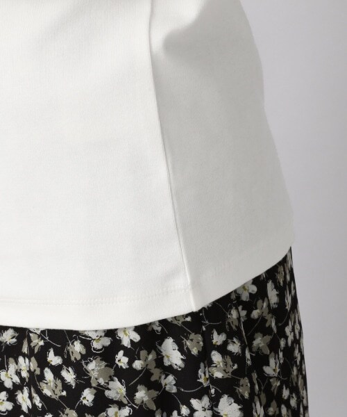 LOWRYS FARM(ローリーズファーム)の「ネックシャーリングプルオーバー(トップス・オフ/ブラック/グレー・F)」の9枚目の写真