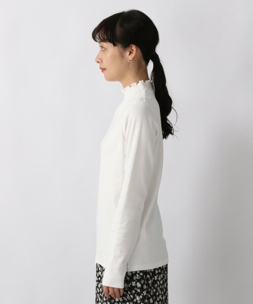 LOWRYS FARM(ローリーズファーム)の「ネックシャーリングプルオーバー(トップス・オフ/ブラック/グレー・F)」の4枚目の写真