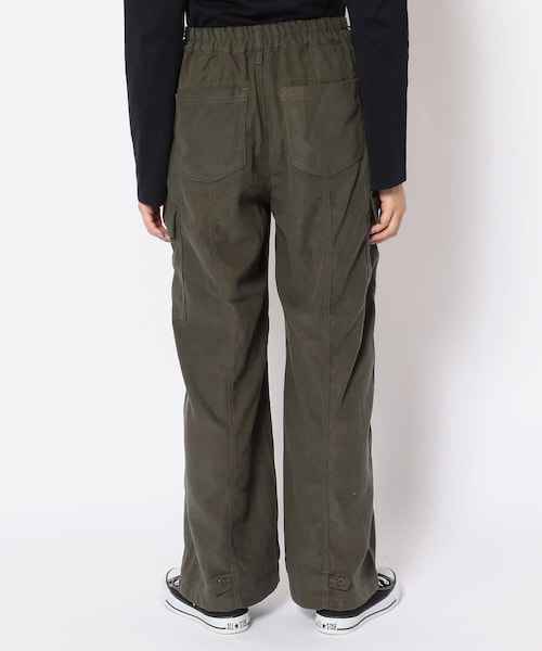 AVIREX（アヴィレックス）の「【直営店限定】ボーイフレンドカーゴパンツ/ BOYFRIEND CARGO PANTS（パンツ・BLACK/PINK/OLIVE・S, M）」の3枚目の写真