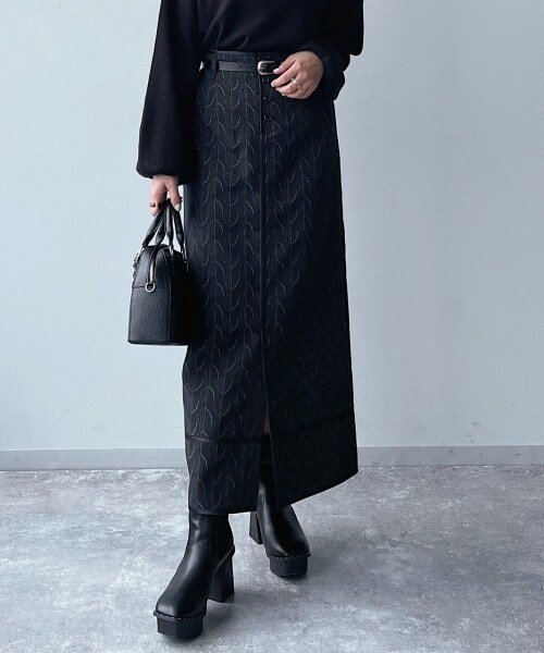 PAGEBOY（ページボーイ）の「ウイングジャガードタイトスカート（スカート・ブラック/ディープグリーン・S/M）」の4枚目の写真