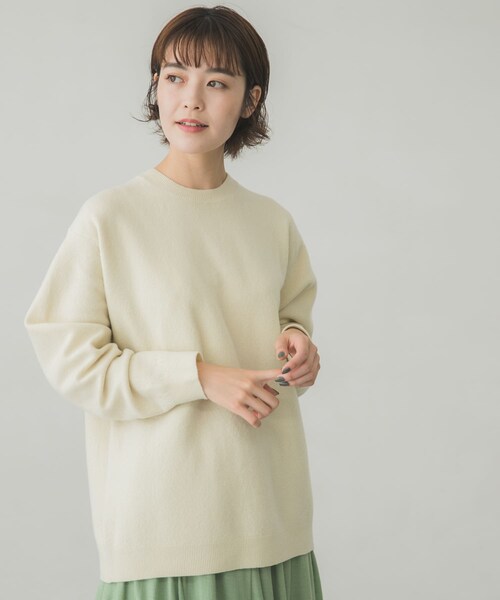 AURALEE(オーラリー)の「AURALEE FELTED WOOL KNIT BIG PULLOVER(その他・レディース・IVORY/KHAKI・1)」の16枚目の写真