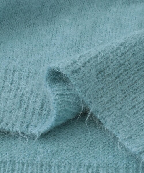 AURALEE(オーラリー)の「AURALEE BRUSHED SUPER KID MOHAIR V-NECK PULLOVER(その他・レディース・LIGHTBEIGE/T BLUE・1)」の20枚目の写真