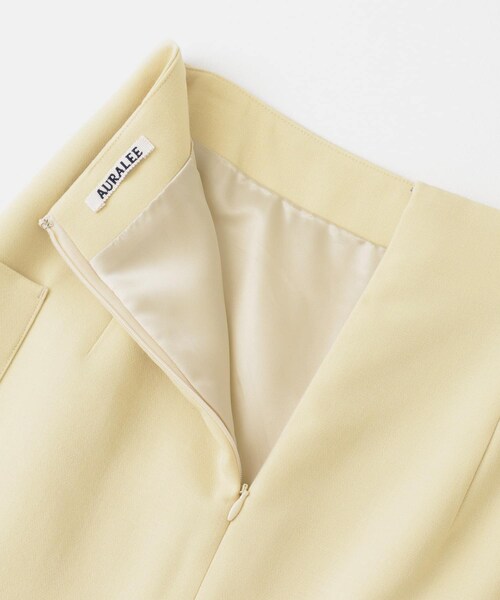 AURALEE(オーラリー)の「AURALEE TENSE WOOL DOUBLECLOTH SKIRT(その他・レディース・IVORY・1)」の5枚目の写真