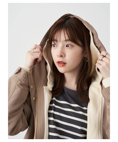 earth music&ecology（アースミュージックアンドエコロジー）の「≪USED≫3wayマウンテンパーカー(スウェット)（ジャケット/アウター・ブラック/ベージュ・M/L）」の2枚目の写真