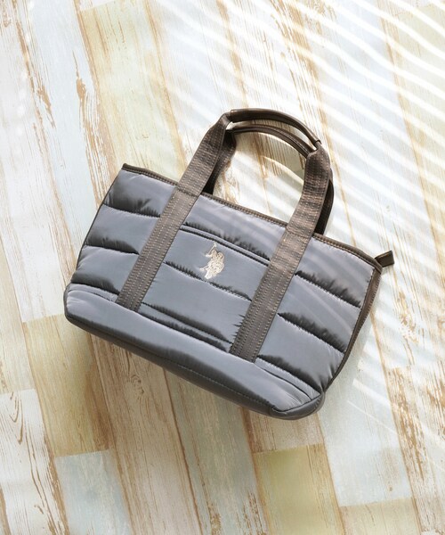 U.S. POLO ASSN.（ユーエスポロアッスン）の「【U.S. POLO ASSN.】 ユーエスポロアッスン　キルティング　トートバッグS　US2599（トートバッグ・レディース・ブラック/グレー/グリーン/ブラウン/ピンク・FREE）」の2枚目の写真