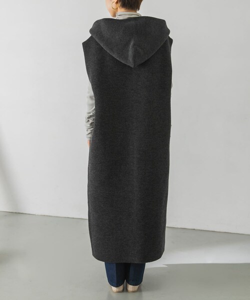 ADAWAS(アダワズ)の「ADAWAS LIGHT INLAY HOODED VEST(その他・レディース・TRUFFLE/CHARCOAL・FREE)」の17枚目の写真
