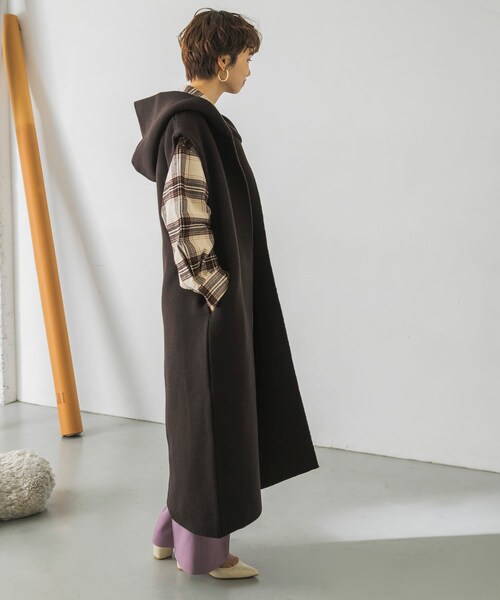 ADAWAS(アダワズ)の「ADAWAS LIGHT INLAY HOODED VEST(その他・レディース・TRUFFLE/CHARCOAL・FREE)」の14枚目の写真