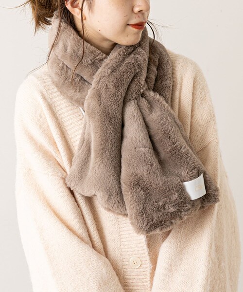 Chico（チコ）の「エコファーカラーティペット（マフラー・レディース・アイボリー/グレージュ/グレー・F）」の3枚目の写真