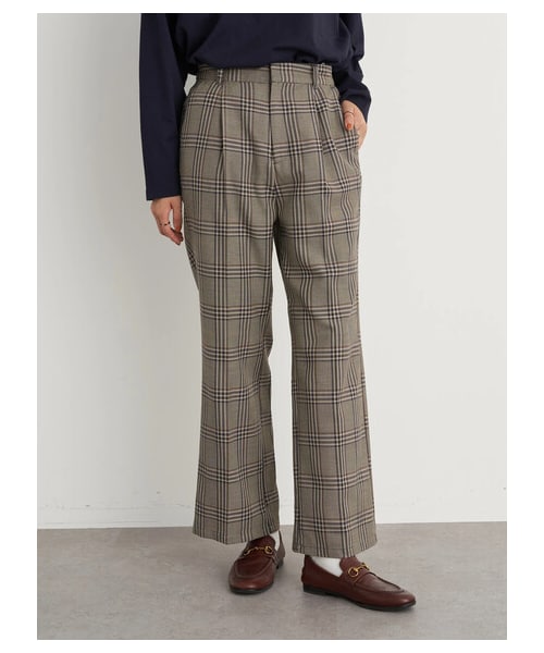 earth music&ecology(アースミュージックアンドエコロジー)の「チェックセミフレアパンツ(パンツ・チェックブルー/チェック・S/M)」の11枚目の写真