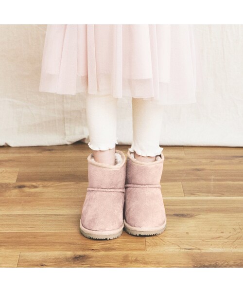 BRANSHES(ブランシェス)の「フェイクムートンブーツ(ブーツ・キッズ・ベージュ/ピンク/キャメル/グレー/ブラック・14cm~21cm)」の5枚目の写真