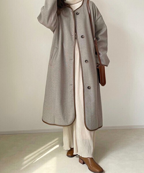 chocomee(チョコミー)の「パイピングコート(その他アウター・レディース・ホワイト/ブラウン・FREE)」の2枚目の写真