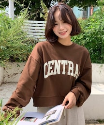 DHOLIC（ディーホリック）の「CENTRALクロップドスウェット（スウェット・レディース）」