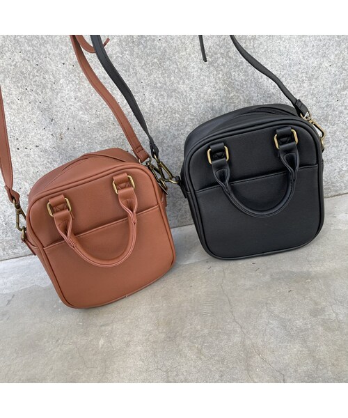 copine（コピン）の「スクエアショルダー2wayバッグ(2color)（ショルダーバッグ・レディース・キャメル/ブラック・ワンサイズ）」の2枚目の写真