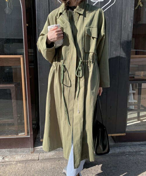 DHOLIC STYLE（ディーホリックスタイル）の「[someplace] ウエストストラップロングジャンパー（その他アウター・レディース・ブラック/グリーン/ベージュ・FREE）」の3枚目の写真