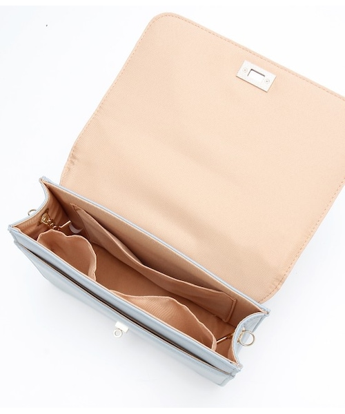 VIS（ビス）の「フラップ付ミニショルダーバッグ（バッグ・レディース・ベージュ/ネイビー・M）」の10枚目の写真