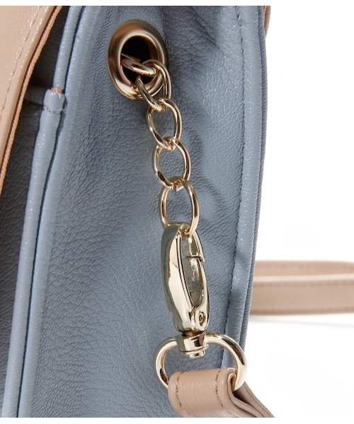 VIS（ビス）の「フラップ付ミニショルダーバッグ（バッグ・レディース・ベージュ/ネイビー・M）」の9枚目の写真