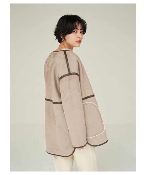 YECCA VECCA（イェッカヴェッカ）の「リバーシブルフェイク
