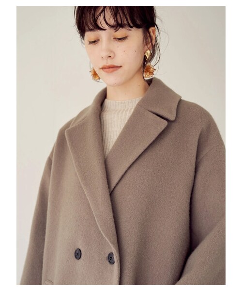 YECCA VECCA（イェッカヴェッカ）の「P.スリットデザインダブルコート  