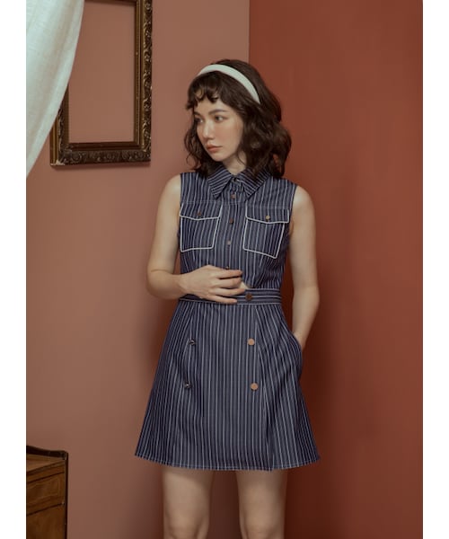 Marjorie（マージョリー）の「異鄉的遊子，造型鏤空釦飾條紋短洋裝（ワンピース/ドレス・レディース・藍）」の2枚目の写真