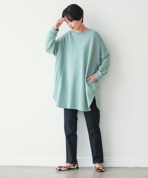 LEPSIM(レプシィム)の「ワイド切り替えチュニックプルオーバー(トップス・オフホワイト/ブラック/グリーン/パープル・FREE SIZE)」の10枚目の写真