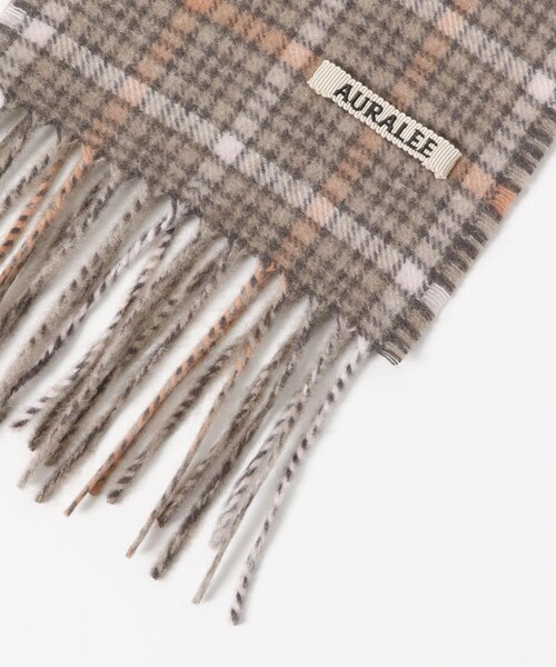 AURALEE(オーラリー)の「AURALEE CASHMERECHECKNARROWSTOLE(その他・レディース・YELLOW CH/ORANGE CH・FREE)」の8枚目の写真