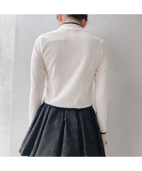 lilLilly（リルリリー）の「チャイナリブトップス（トップス・レディース・WHITE/BLUE/BLACK）」の13枚目の写真