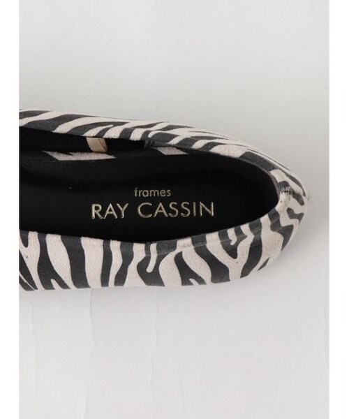 RAY CASSIN（レイカズン）の「スクエアトゥフラットシューズ（シューズ・レディース・黒/ブルー/グレージュ/クロ系・S/M/L）」の8枚目の写真