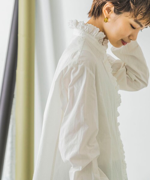 Scye(サイ)の「Scye Slub Cotton Poplin Blouse(その他・レディース・オフシロ・38)」の7枚目の写真