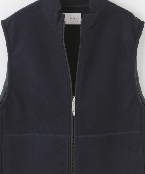 unify（ユニファイ）の「UNIFY Wool pile Vest（その他・レディース・TAUPE/DARKNAVY・one）」の6枚目の写真