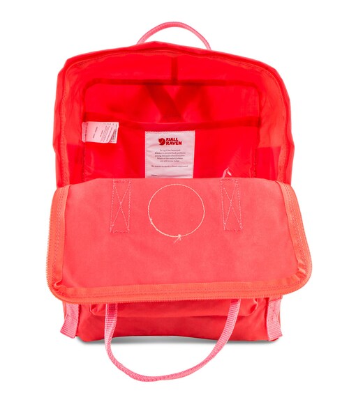 Fjallraven Kanken（フェールラーベンカンケン）の「Peach Pink Kanken Classic Backpack（その他・レディース・Peach Pink・One Size）」の4枚目の写真